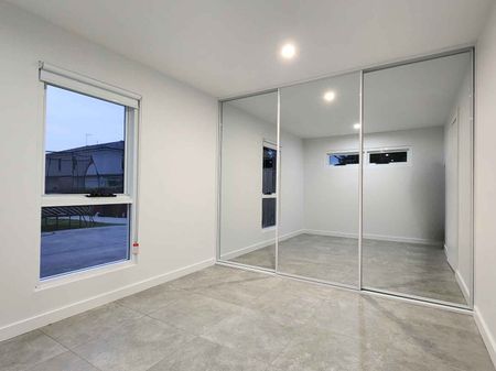 Brand New Modern Granny Flat - Photo 2