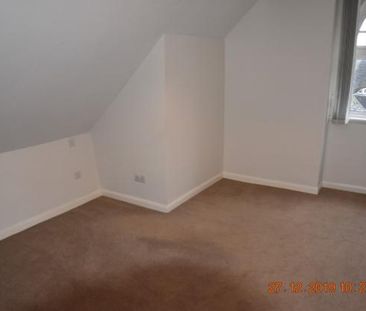 2 bedroom penthouse to rent - Photo 3