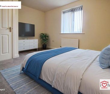 2 bedroom terraced house to rent - Photo 4