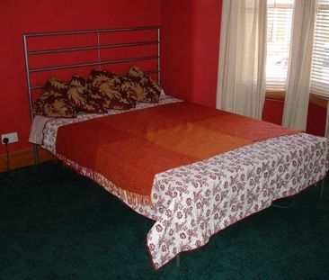 4 bedroom house share to rent - Photo 3