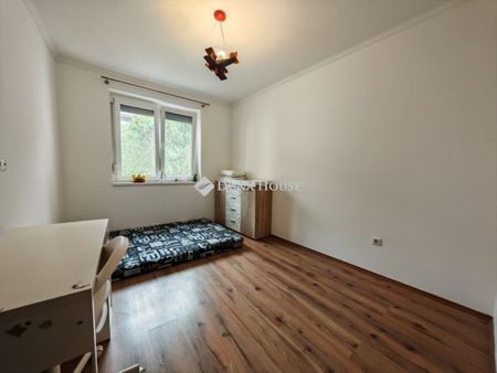 Kiadó újszerű állapotú lakás - Szolnok - Fotó 5