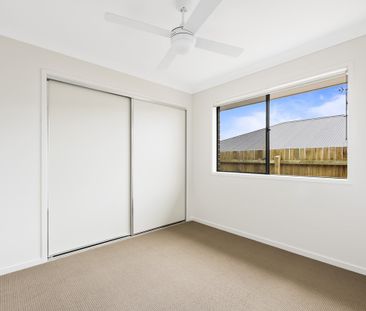 Modern Glenvale Unit - Photo 5
