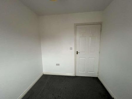 Signet Square, Coventry, CV2 - Photo 4