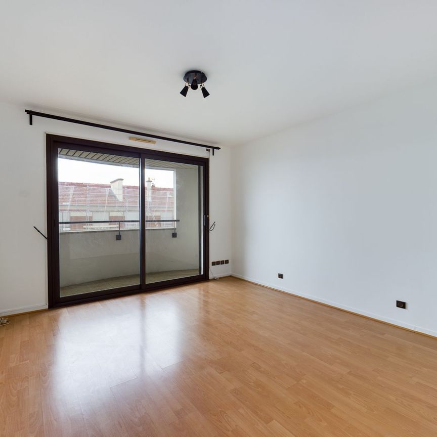 Location Appartement 2 pièces 54m² - Photo 1