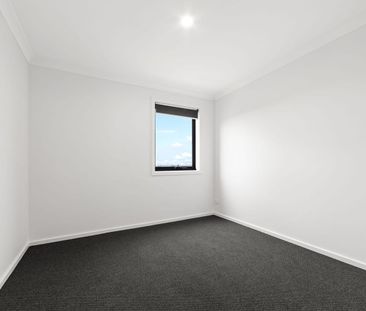 Lovely family home in Deanside - Photo 2