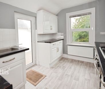 2 bedroom apartment to rent - Photo 6