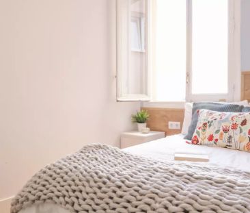 Room in a shared 8-bedroom apartment for rent in Ibiza, perfect for... - Foto 6