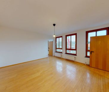 MODERNE | GEPFLEGTE | 2 ZIMMER WOHNUNG | EINBAUKÜCHE | TOP INFRASTR... - Foto 2