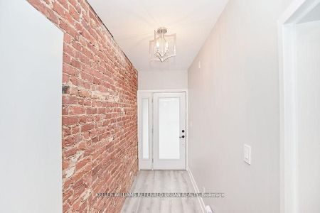 For Lease - 911 Dovercourt Road Unit# Upper, Toronto, Ontario - Photo 5