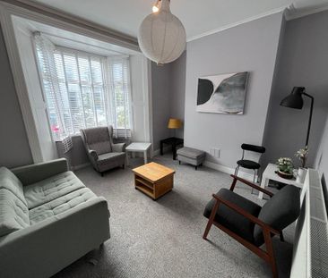 4 bedroom terraced house to rent - Photo 4