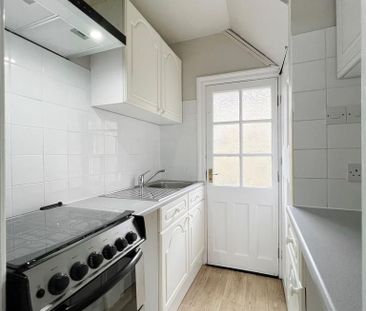 2 bedroom terraced house to rent - Photo 3