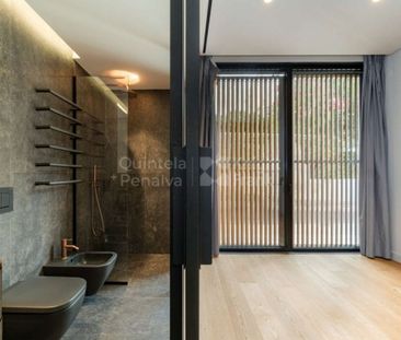 2 bedroom luxury Semidetached House for rent in Cascais, Lisbon - Photo 1