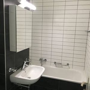 2 Zimmer, 48 m², 6. Stock - Photo 2