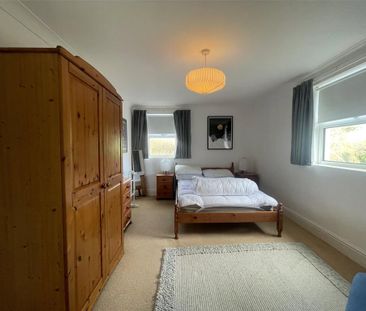 3 bedroom apartment to rent - Photo 5