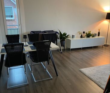 Ruhig gelegene 2-Zimmer-Wohnung mit Balkon in Innenstadtnähe - 2533... - Photo 1