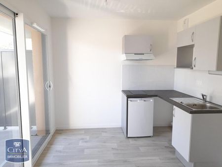 Location Appartement 2 pièces 41m² MELUN 77000 - Photo 4