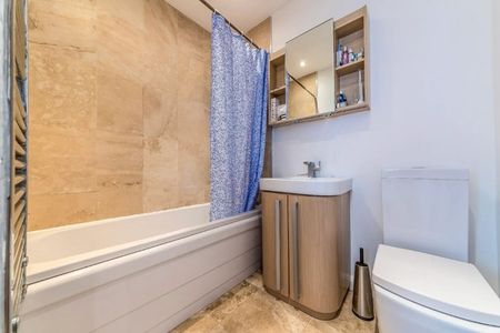 2 Bed Flat, Cavendish Road, SW12 - Photo 5