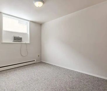 1 Bedroom - Photo 4