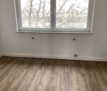 Frisch Renovierte 2 Zimmer Wohnung mit Balkon - Photo 5