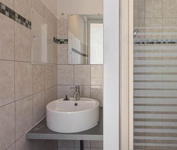 Appartement te huur in Tournai voor € 600 met 1 slaapkamer - Photo 3