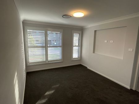 4 Bedroom Family Home - Photo 2
