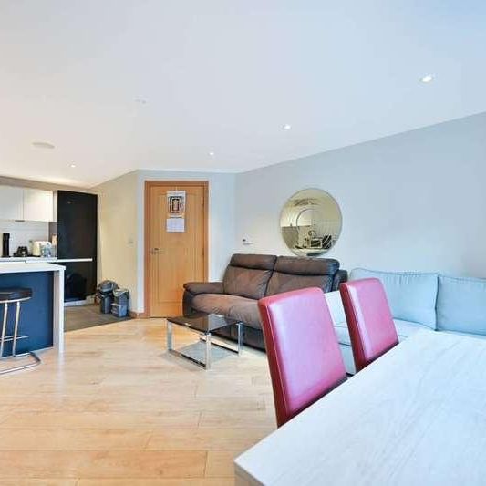 The Bars, Guildford, Gu, Guildford, GU1 - Photo 1