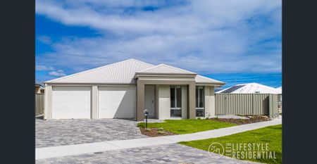 LOCATION ~ BEACH / PLAYGROUNDS / SCHOOLS - Photo 5