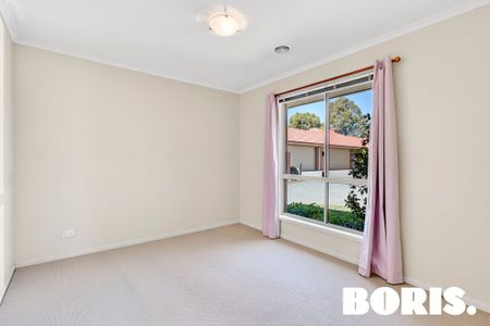 4/43-47 Hutchison Circuit, Crestwood NSW 2620 - Townhouse For Rent | Domain - Photo 4