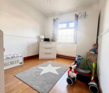 8 Carneal Close, BT402EZ, Larne - Photo 4