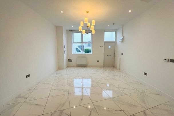 Beach Road - Photo 1