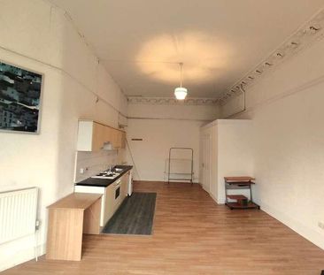 Kelvin Drive, West End, Glasgow, G20 - Photo 6