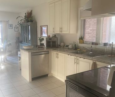 For Lease - 27 Palace Street, Thorold, Ontario - Photo 6