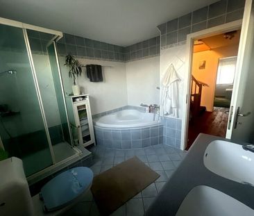 MAISON DE 6 PIÈCES À KAISERAUGST (AG), MEUBLÉE, TEMPORAIRE - Foto 2