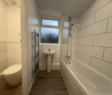 4 bedroom house to rent - Photo 2