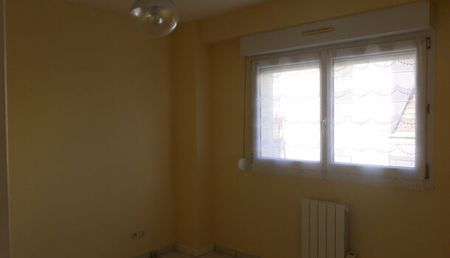 Appartement 2 pièces 34m2 REIMS 500 euros - Photo 3