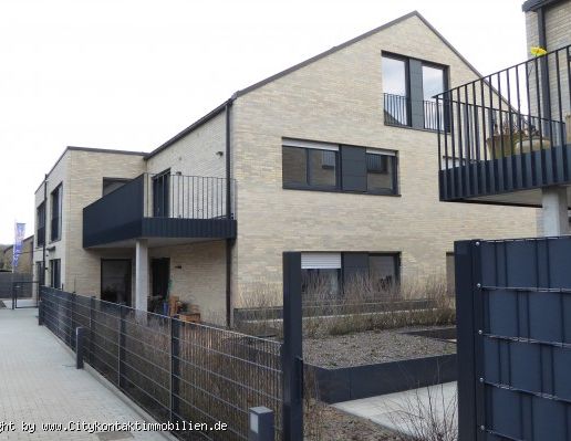 Neubau, Erstbezug, 3ZKB Wohnung mit großem Balkon - Photo 1