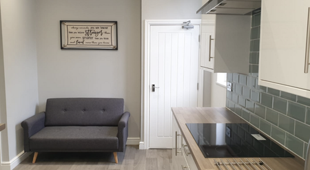 6 bedroom terraced house to rent - Photo 3