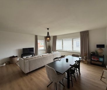 SERSKAMP - Ruim, gerenoveerd appartement mét garage. - Photo 6