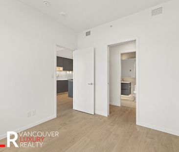 Condo in Richmond, BC - Photo 6