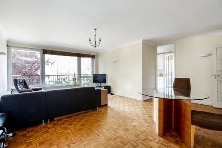 3 bedroom apartment to rent - Photo 2