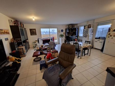 Appartement T4 à louer La Meziere - 97 m² - Photo 4