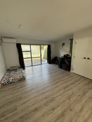 Spring Garden - Photo 1