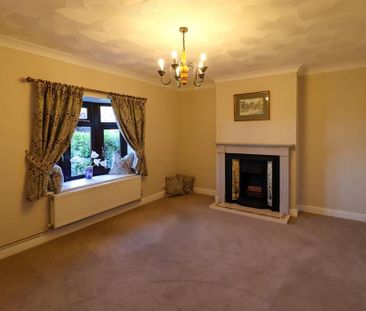 3 bedroom semi-detached house to rent - Photo 6