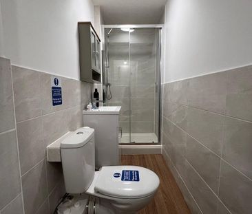 3 bedroom ground floor flat to rent - Photo 4