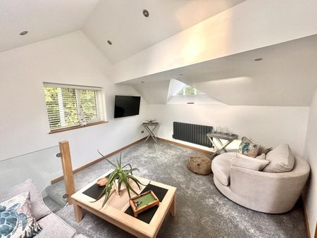 1 bedroom House To Let - Photo 2