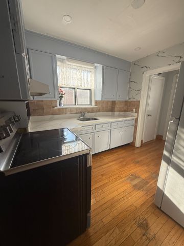 For Lease - 5 Shangarry Drive Unit# Main, Toronto, Ontario - Photo 4