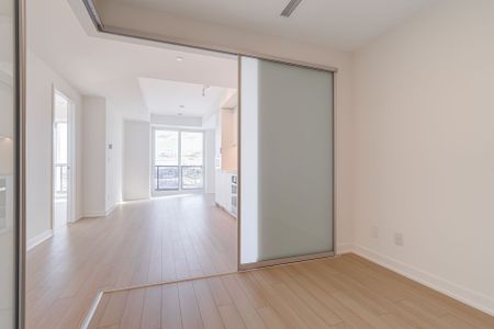 For Lease - 3071 Trafalgar Road Unit# 507, Oakville, Ontario - Photo 2