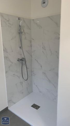 Location Appartement 2 pièces 45m² DEVILLE LES ROUEN 76250 - Photo 3