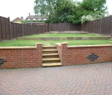 SalisburyDrive, Midway, Swadlincote - Photo 2