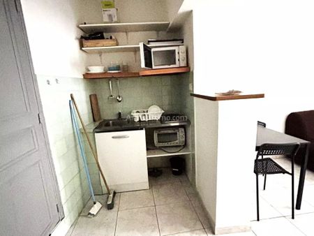 Location Appartement 1 pièces 21 m2 à Aubagne - Photo 3